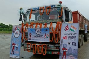 नेपालबाट पहिलो पटक भारत तर्फ छड निकासी