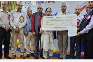 नेपाल लाइफद्वारा बीमित नरबहादुर साउदको  परिवारलाई  रु. ६४.२५ लाख दाबी भुक्तानी