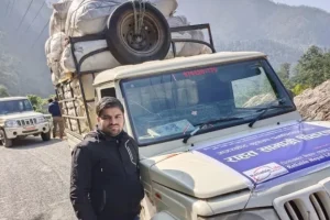 रिलायबल नेपाल लाइफ इन्स्योरेन्सद्धारा भूकम्पपीडितका लागि ५ लाख बराबरको कम्बल सहयोग