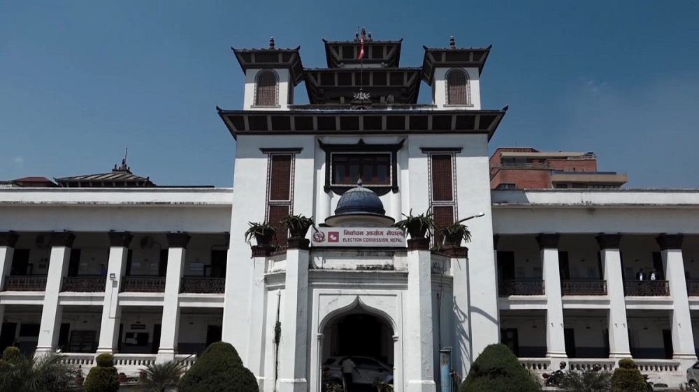 निर्वाचन आयोगद्वारा दलहरूलाई फागुन ३ भित्र घोषणापत्र बुझाउन निर्देशन