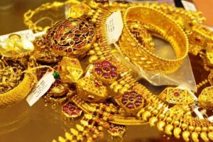 नेपाली बजारमा सुनको मूल्य घट्यो