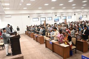 प्रतिनिधिसभाको पहिलो अधिवेशन सुरु