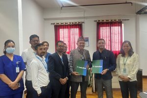 सानिमा बैंकद्वारा गोरखा अस्पताललाई ५ पिडियाट्रिक बेड सहयोग