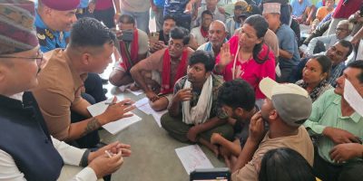 लिखित सहमति नहुँदा निजगढमै रोकियो मिटरब्याजपीडितको न्याय मार्च