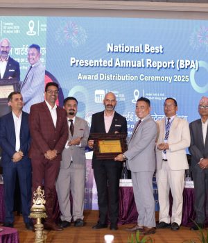 National Best Presented Annual Report Award – 2025 को Gold Award बाट नेपाल लाइफ सम्मानित