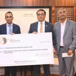 शिखर इन्स्योरेन्सद्वारा राहत कोषमा १ करोड ११ लाख रुपैयाँ सहयोग