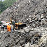 बाढी–पहिरोले चार जिल्लाका सडक प्रभावित