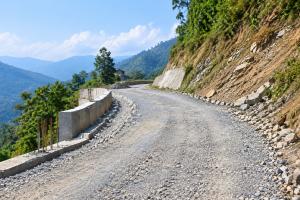 मेची करिडोरको ९.५ किलोमिटर सडक स्तरोन्नतिको ठेक्का सम्झौता अन्त्य