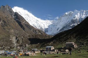 मुख्य पर्यटकीय सिजनमै सगरमाथा राष्ट्रिय निकुञ्जमा पर्यटक आगमन घट्यो